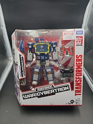 Hasbro Transformers War for Cybertron Soundwave Action Figure 