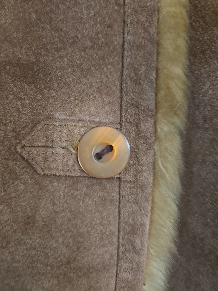 VTG Women's Brown Suede Leather Jacket Faux Fur, Sz XL  - Image 3 of 4