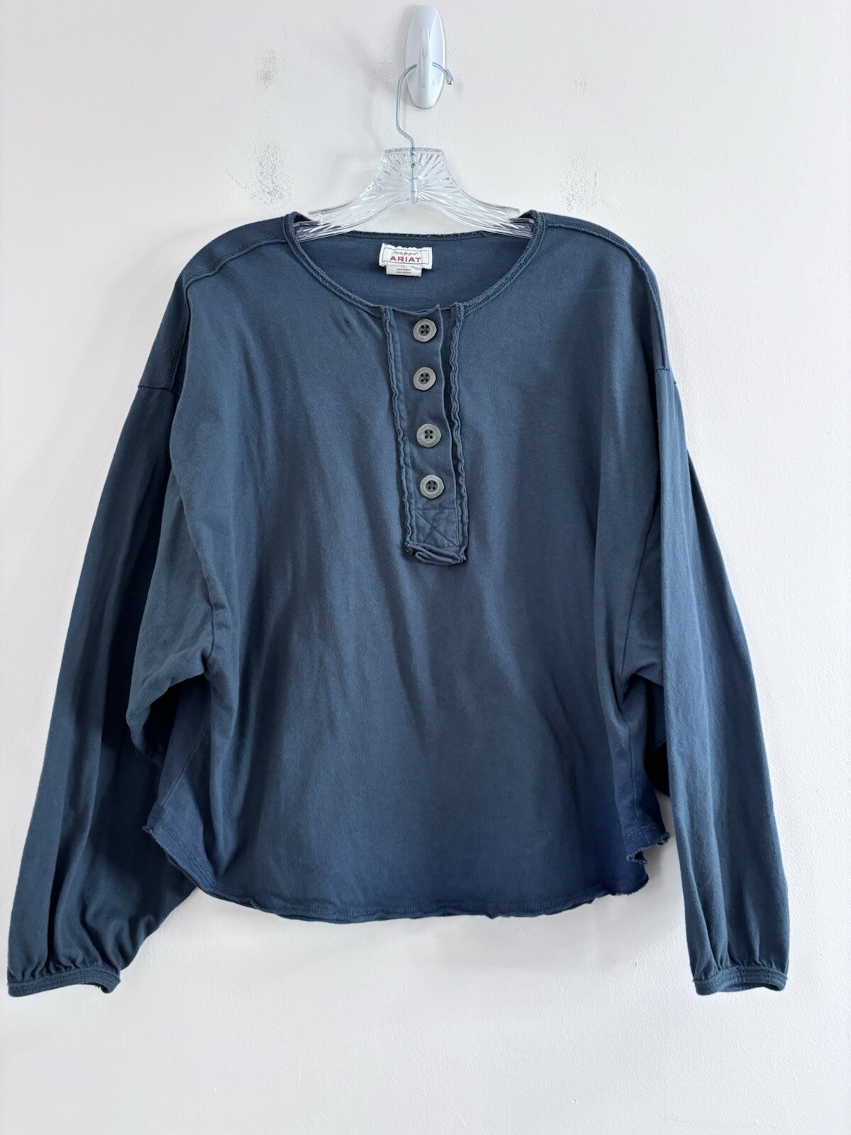 Ariat Women's XL Blue Long Balloon Sleeve 1/4 Zip Button Front Top