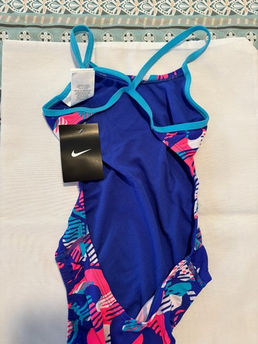 Girl's Nike Performance Swimwear Floral Camo One Piece Cut Out Tank Size 8 NEW - Picture 6 of 9