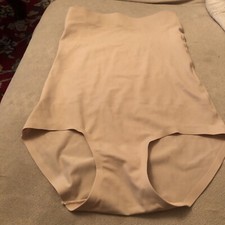 Skinny Girl Smoothers  Shapers Women  s Size S Shaping Seamless Long Briefs