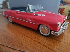 Voiture Buick Standard Sedan Friction Car Red Convertible