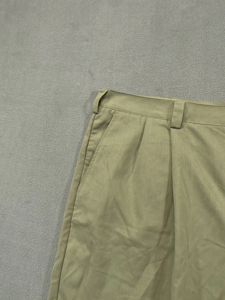 Shorts Brandini Masculino 42 Chino Longo Verde Cáqui 100 Poliéster - Imagem 3 de 4