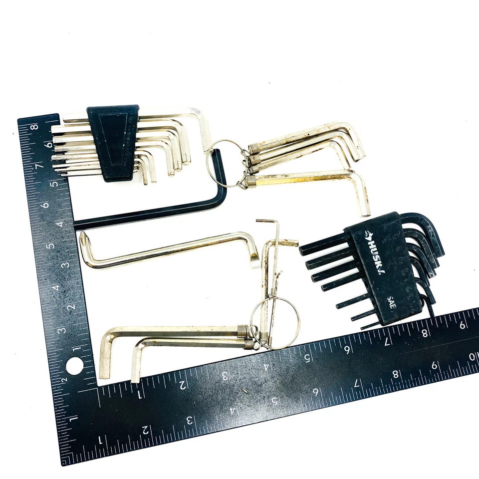26 Pcs Husky, Mixed SAE Hex Key Allen Wrench Set, Phillips / Slotted Screwdriver - Image 3 of 4
