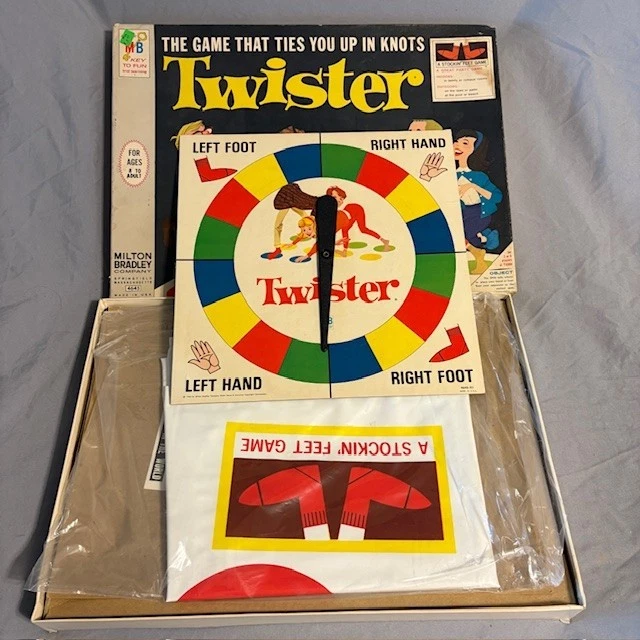 Twister Game - Vintage 1966 - Milton Bradley - Original 1st Edition - Complete - Image 3 of 4