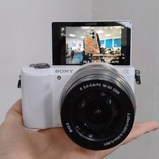 SONY Alpha a5000 Mirrorless Digital Camera 16-50mm Lens English -White