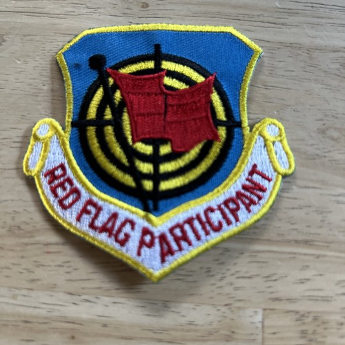 BANDIERA ROSSA PARTECIPANTE LOGO RICAMATO TOPPA BRACCIO 3 POLLICI