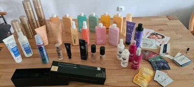 Kosmetikartikel Arabesque Gold Hairlust Sante Weledea Nivea gdh Rundbürste  