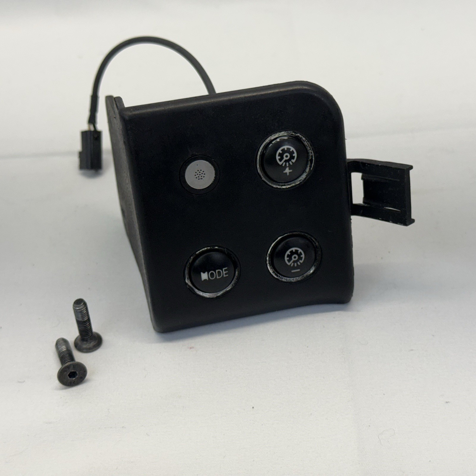 Maserati Quattroporte M139 Dashboard Dash Control Switch Panel 192522 OEM 03-08
