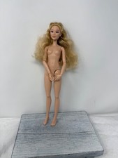 Wicked HXT63 GLINDA 11.5 Doll Toy by Mattel