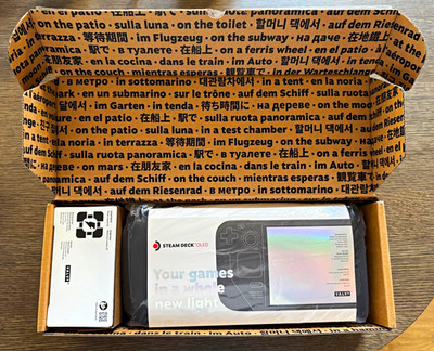Zubehörpaket: Valve Steam Deck OLED 512GB System Schwarz mit Case & Netzteil