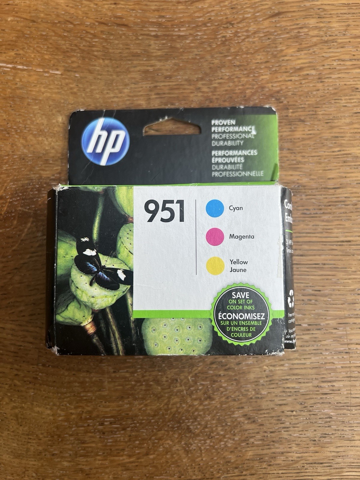 HP 951 OEM Color Ink Cartridges Expiring August 2020-image