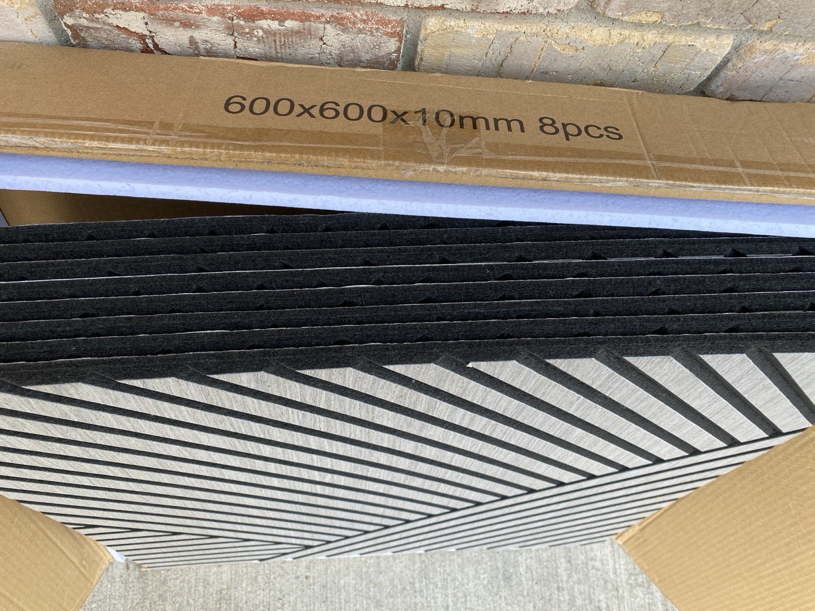 AKUMAX 8-pack Acoustic Panel Soundproof Large 600mm x 600mm + instructions