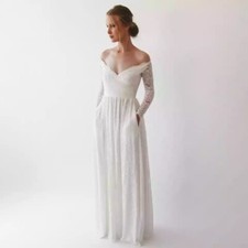 V-Neck Appliques Lace Long Sleeve Wedding Dresses With Pocket Bride Dress