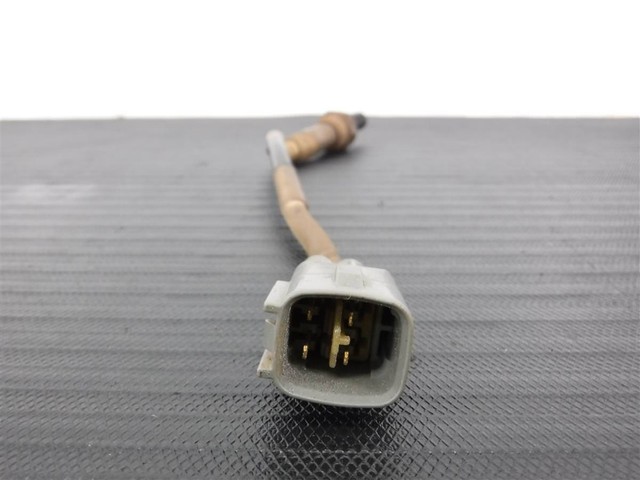 03-04 Toyota Tundra 4.7L Front Passenger Oxygen Sensor OEM 89465-34130