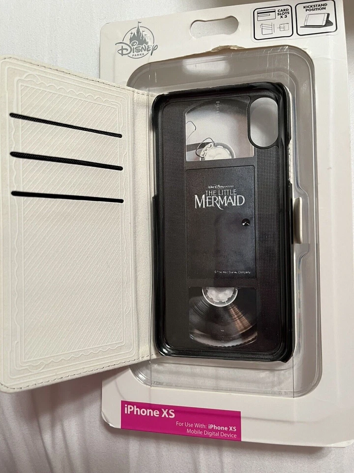 FUNDA D-TECH LA SIRENITA iPHONE XS CON POSICIÓN DE PATA DE CABRA Y 3 RANURAS PARA TARJETAS Foto 3 de 3