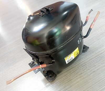 Compresseur EMBRACO ASPERA EMX70CLC 1/5 HP PIECE D'ORIGINE