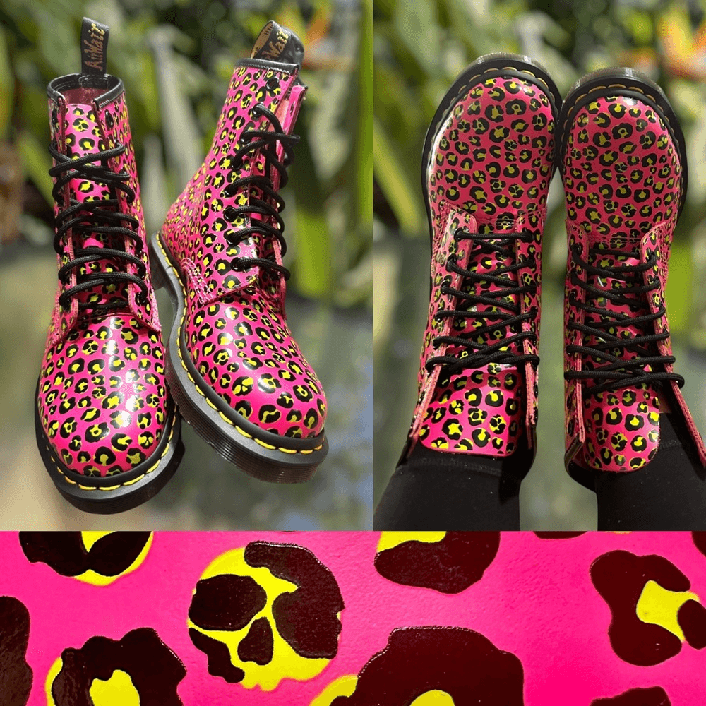 DR MARTENS 1460 Skull Leopard Smooth Leather Lace-Up Boot DR MARTENS 1460 Skull Leopard Smooth Leather Lace-Up Boot