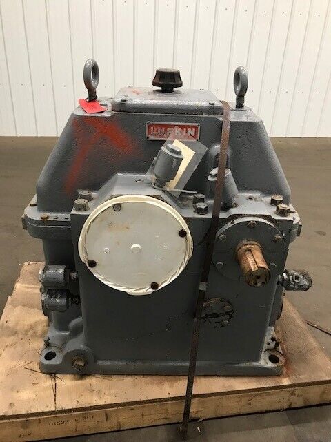 Lufkin S800DS Gearbox Gear Reducer, Input RPM 1850 Ratio 2.267:1, Rated HP  366