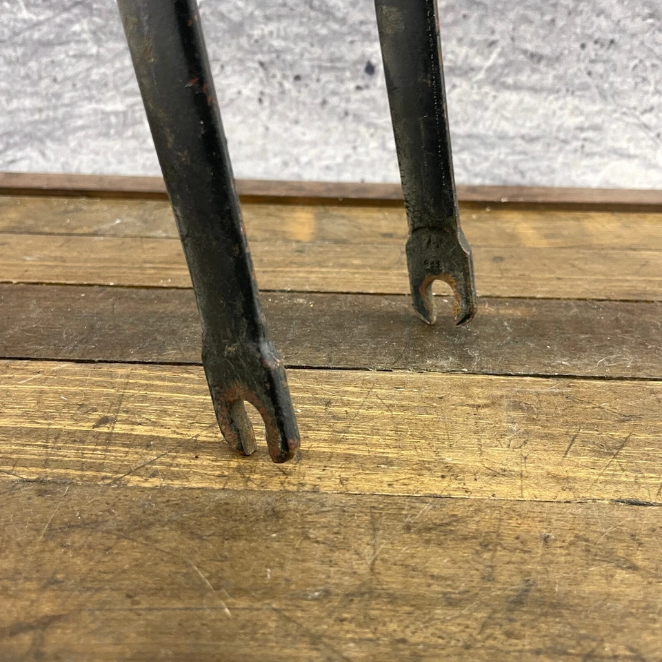 Vintage BMX Fork 20 in Bent Brakeless Old School BMX 1970s OG 1" 20"  Ashtabula - Image 2 of 4