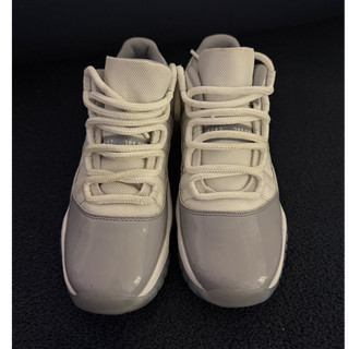 Jordan Air Jordan 11 Low Top Unisex Kids Sneaker Size 7Y White/Gray