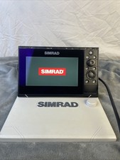 SIMRAD NSS7 EVO3 With Suncover And Power Cord