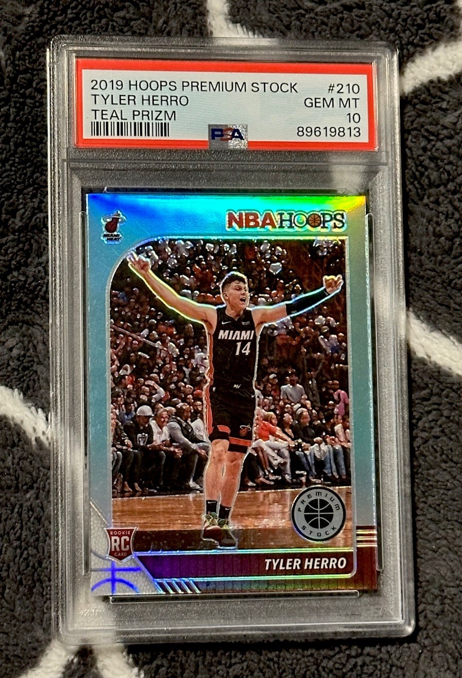 2019-20 TYLER HERRO NBA Hoops Premium Stock TEAL PRIZM #210 RC PSA 10 POP 20