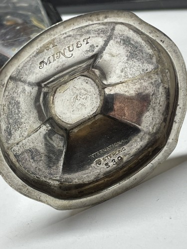 Minuet by International Sterling Salt Or Pepper Shaker - Picture 6 of 6