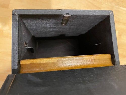 4 X 5 Box Camera w Film Holder Unkown Manf. WORKS FINE - Picture 4 of 7