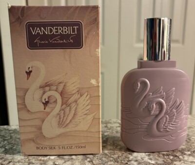 Gloria Vanderbilt Body Silk 5oz Bottle RARE DISCONTINUED Collectible Prop+Box