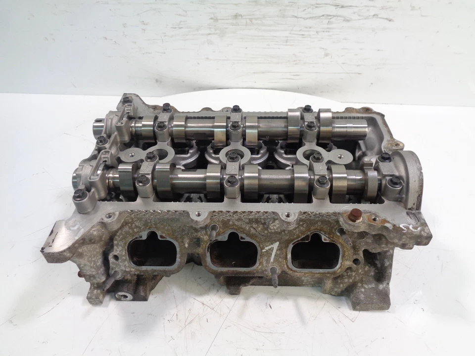 Cylinder head for 2016 Smart Fortwo 453 1.0 M281.920 H4D400 71HP - Изображение 2 из 4