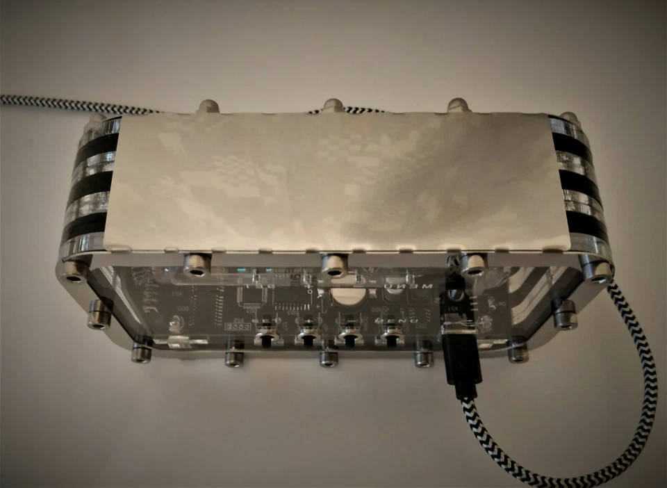 Nixie clock FREE SHIPPING nixie tube clock handmade vintage desk VFD IV-18 NOS - Image 4 of 4