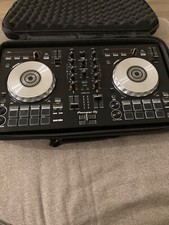 Pioneer DDJ-SB3 controller Serato Dj slightly damaged, works great