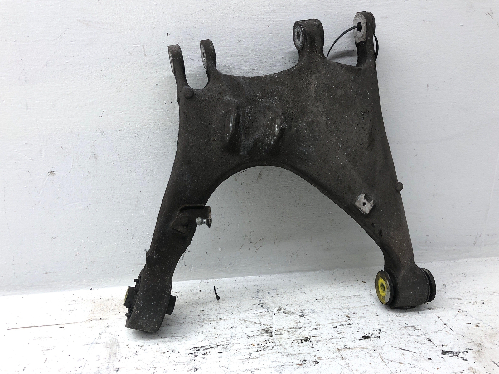2006-2012 BENTLEY CONTINENTAL OEM LH LEFT REAR LOWER CONTROL ARM