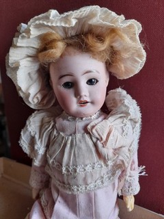POUPÉE ANCIENNE ENDOMMAGÉE SFBJ Paris 29cm