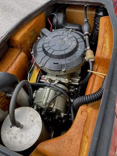 739-cc two-stroke twin-cylinder water-cooled Suzuki engine