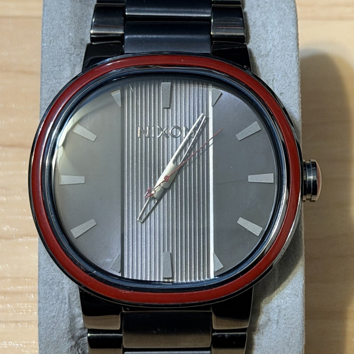 Nixon The Capital 