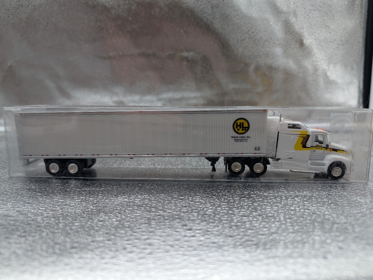 Tonkin Replicas 1:87 HO Scale Kenworth T660 Halvor Lines Semi