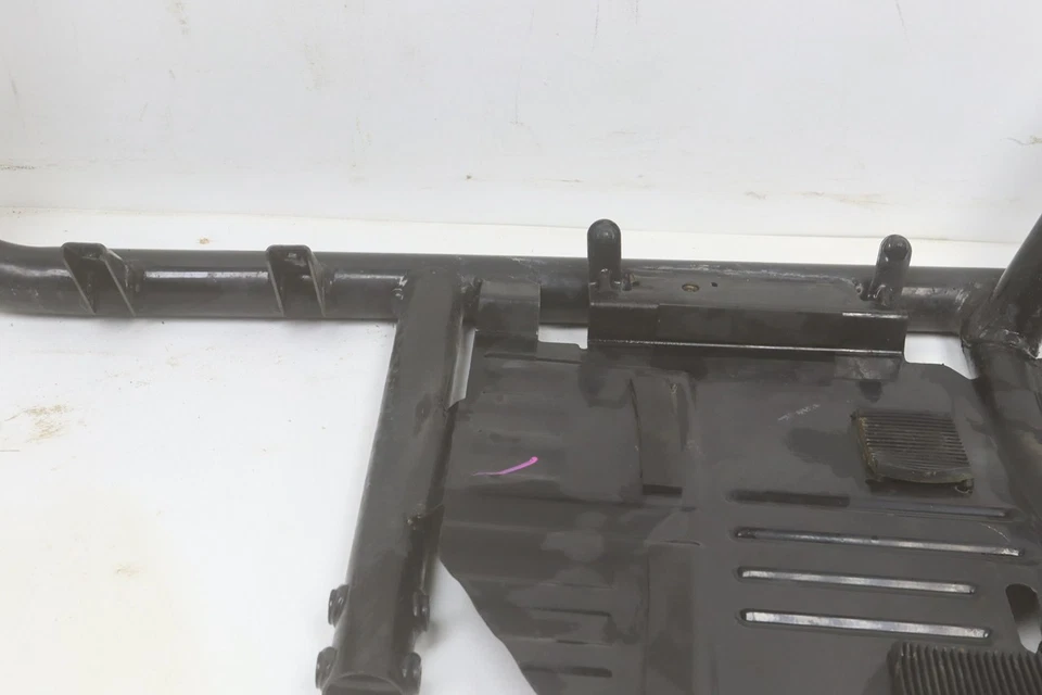 Honda Pioneer 700-4 17 Floor Support Right 50315-HL3-A00 52247 Foto 3 de 4