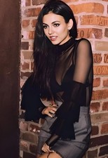 Victoria Justice zdjęcie 20x30 cm/6