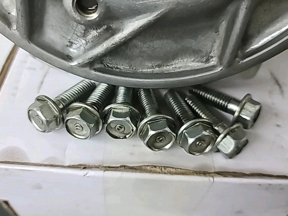 Tapa porta cigüeñal bloque motor Honda CX500 CX500C CX500D y ala plateada GL500 Foto 4 de 4