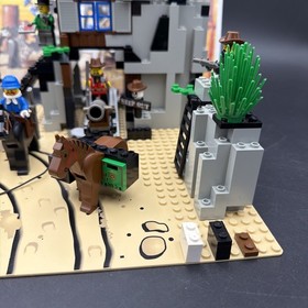 LEGO Bandit's Secret Hideout System 6761 - 100% W Manual No Box