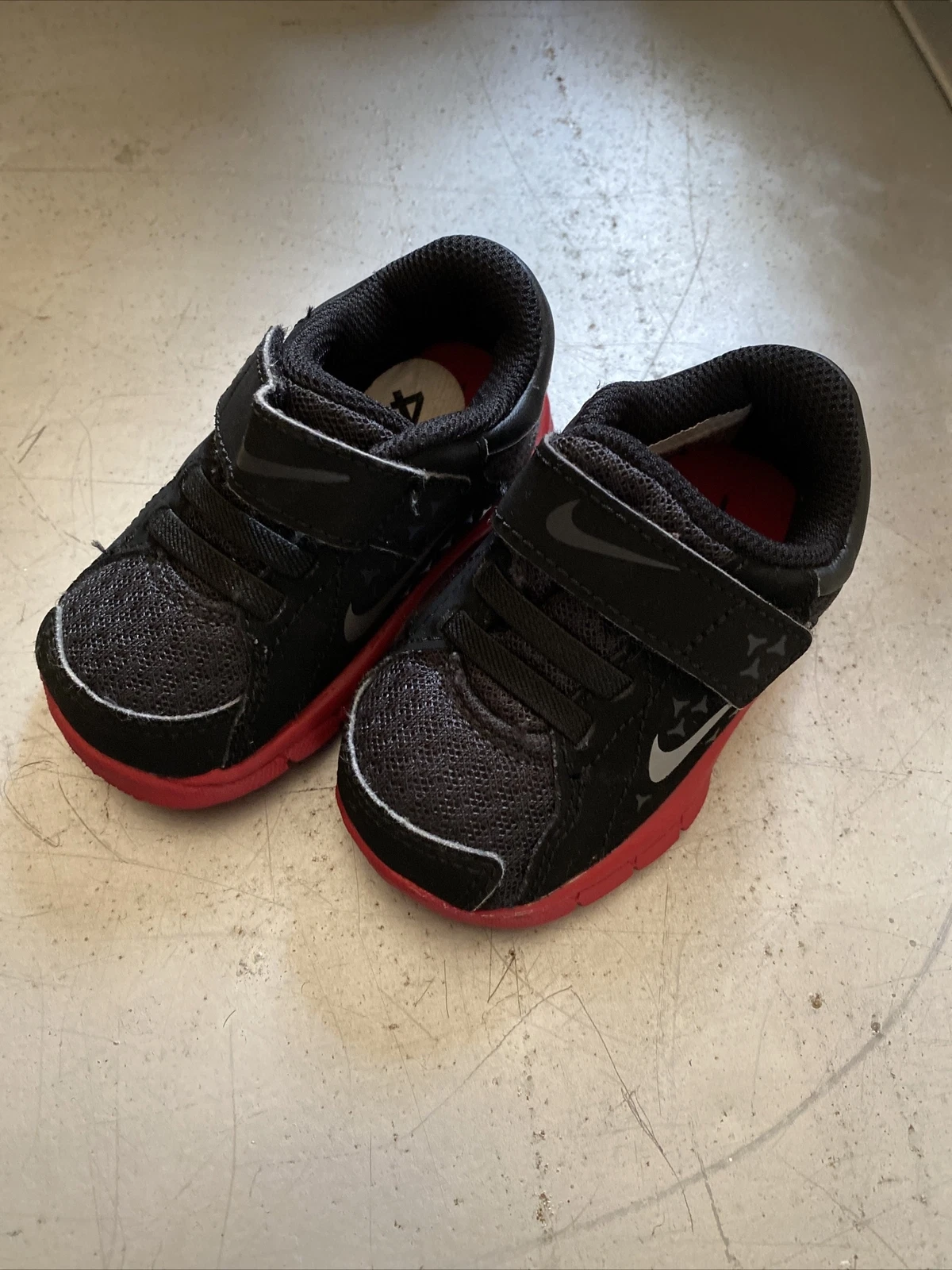Nike Flex Supreme 524889 001 Athletic Shoes Medium Toddler 4C Excellent