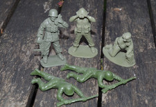 SOLDAT AMERICAINS WWII MATCHBOX - AIRFIX 1/32 lot de 5 TRES BON ETAT