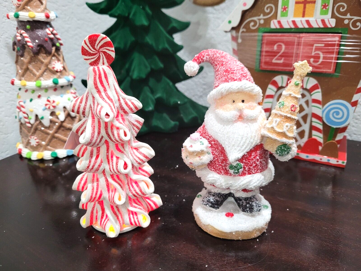 2pc CHRISTMAS Gingerbread Santa Claus Lighted Peppermint Tree