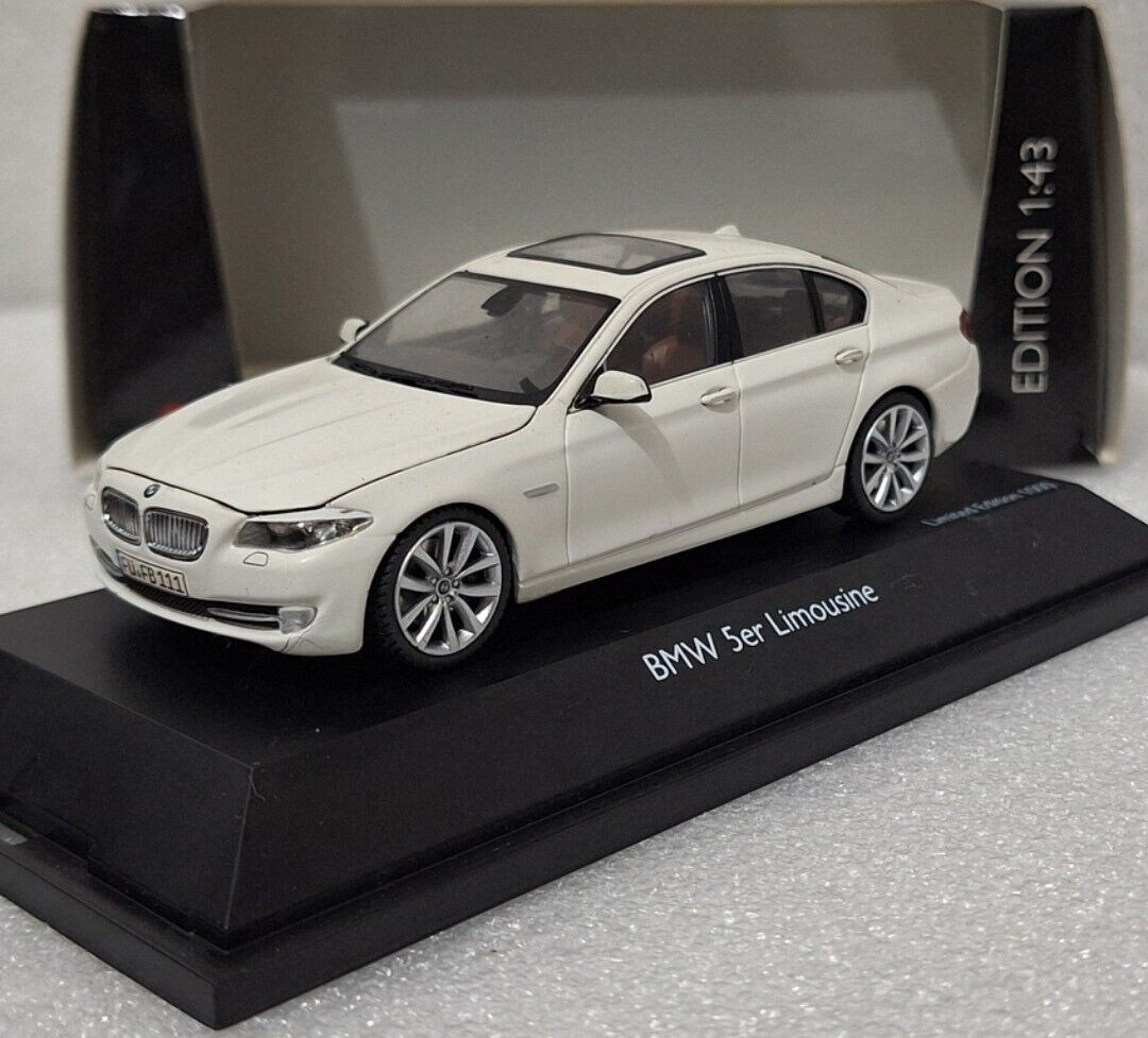 BMW 5-Series 5er 550i (F10) 2010 Alpinweiss White 1:43 BMW 5-Series 5er 550i (F10) 2010 Alpinweiss White 1:43