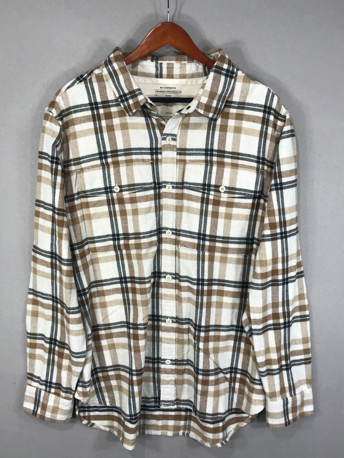 REI Shirt Men's XL Brown Plaid Flannel Button Down Long Sleeve Pockets Outdoors