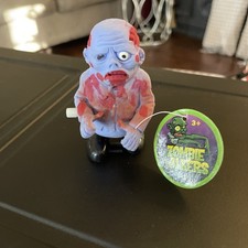 ZOMBIE WALKER WIND UP MONSTER kids Halloween toy Purple