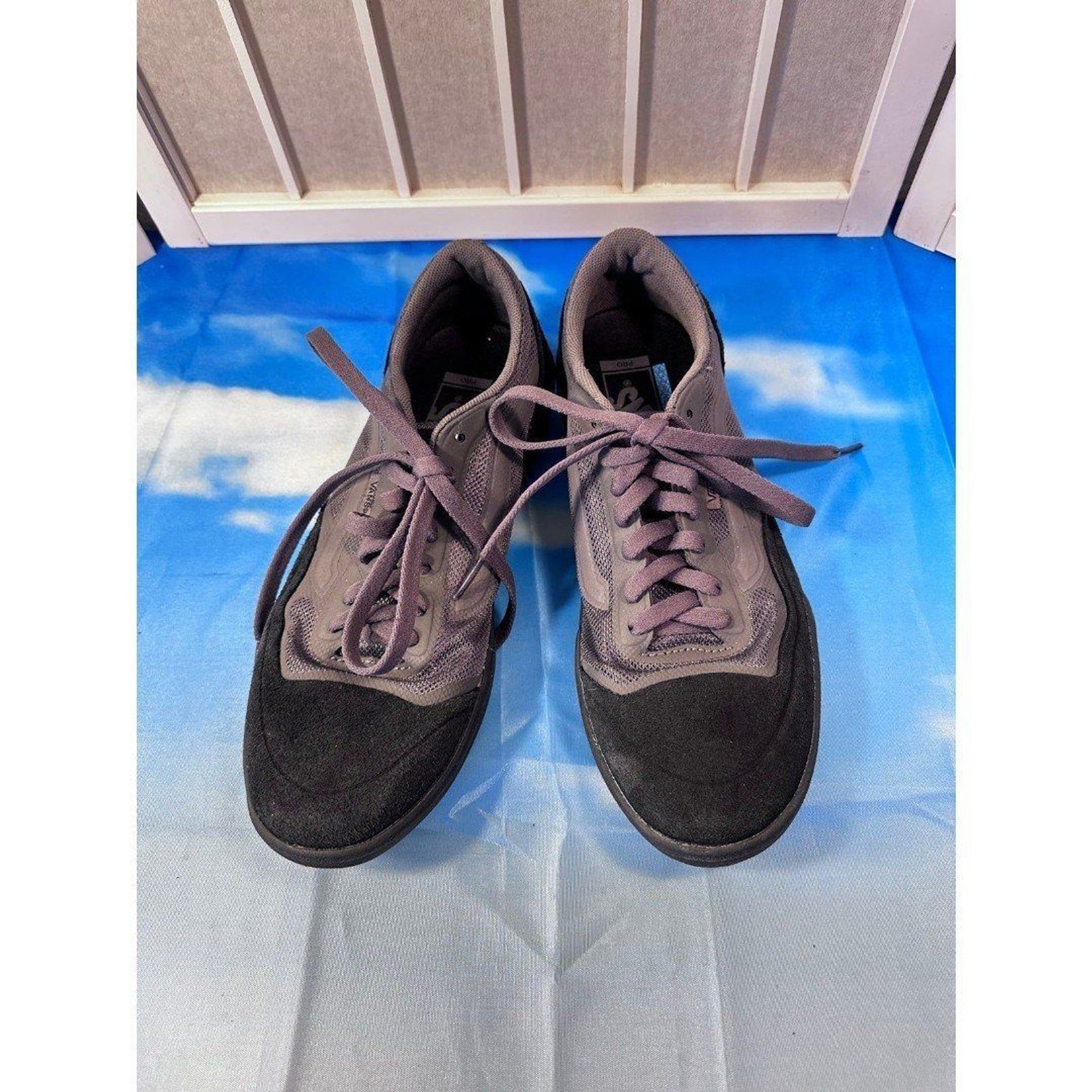 Vans Authentic Sneakers - image 1