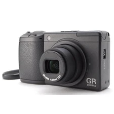 Ricoh GRD II 28mm Fixed Lens Camera 8MP Sharp Imaging Low Light Shooting Capable